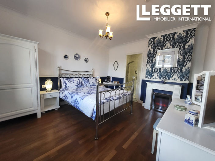 Image No.10-7 Bed House for sale