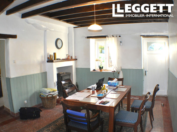 Image No.10-3 Bed House for sale