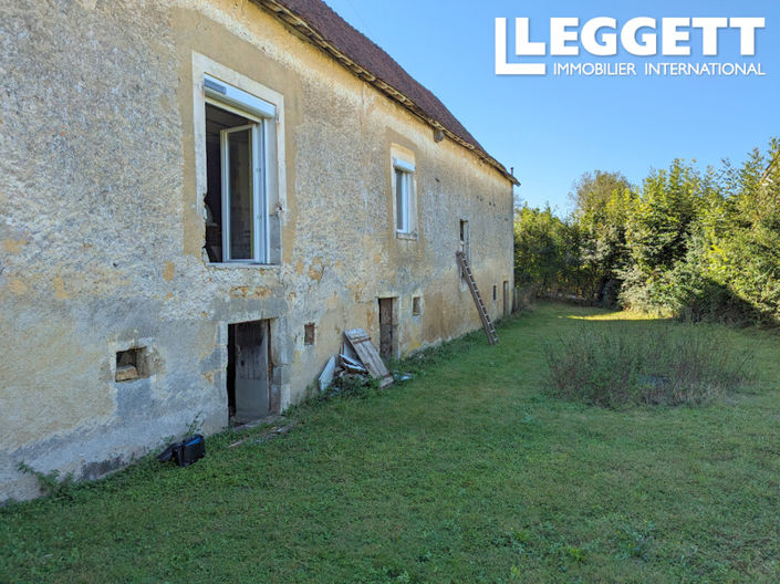 Image No.8-5 Bed House for sale