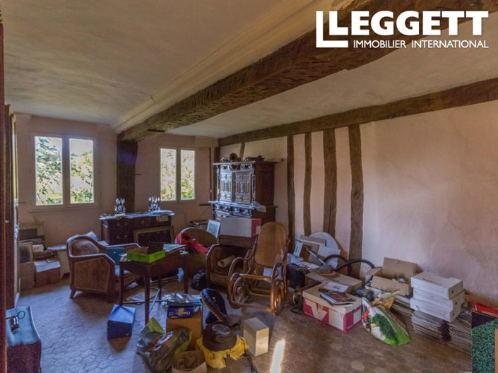 Image No.10-5 Bed House for sale