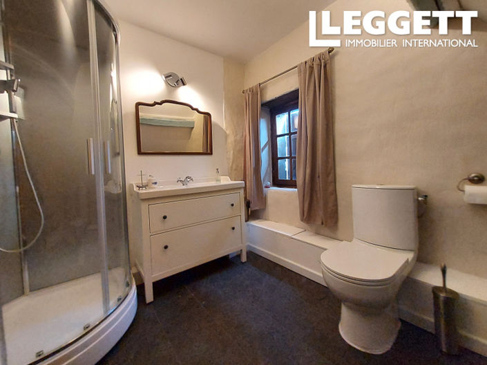 Image No.7-4 Bed House for sale