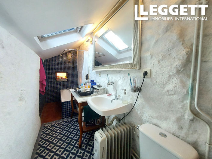 Image No.9-4 Bed House for sale