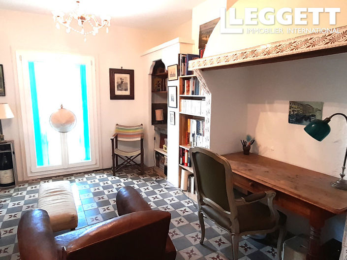 Image No.10-4 Bed House for sale