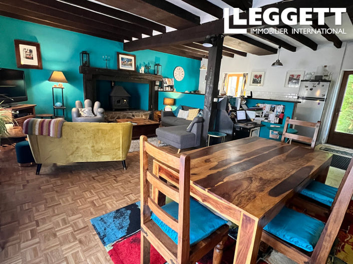 Image No.9-Commercial de 4 chambres à vendre à Chalais