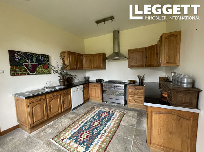 Image No.3-7 Bed House for sale