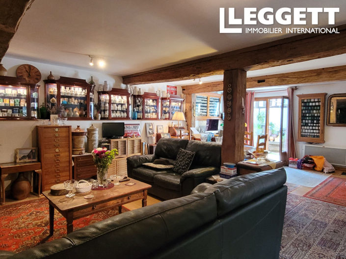 Image No.2-5 Bed House for sale