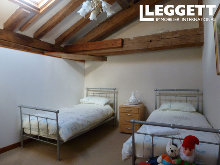 Image No.7-3 Bed House for sale