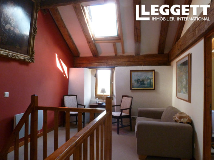 Image No.8-3 Bed House for sale