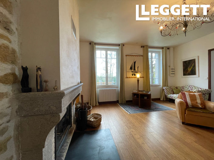 Image No.3-3 Bed House for sale