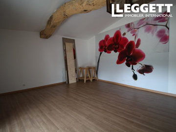 ahr0chm6ly9jzg4uagvzdglhlmltbw8vaw1hz2uvvevom