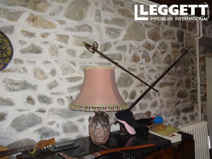 Image No.2-6 Bed House for sale