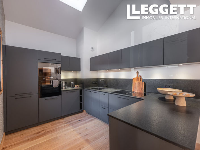 Image No.6-3 Bed Apartment for sale