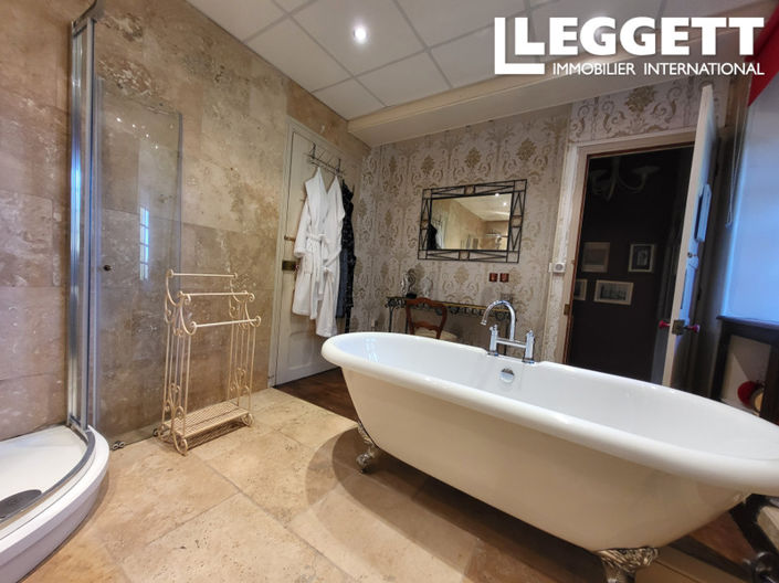 Image No.10-4 Bed House for sale