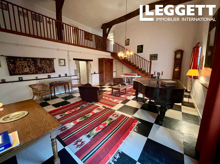 Image No.4-5 Bed House for sale