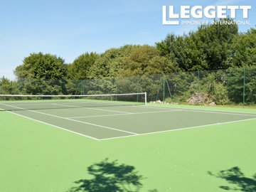 ahr0chm6ly9jzg4uagvzdglhlmltbw8vaw1hz2uvvevom