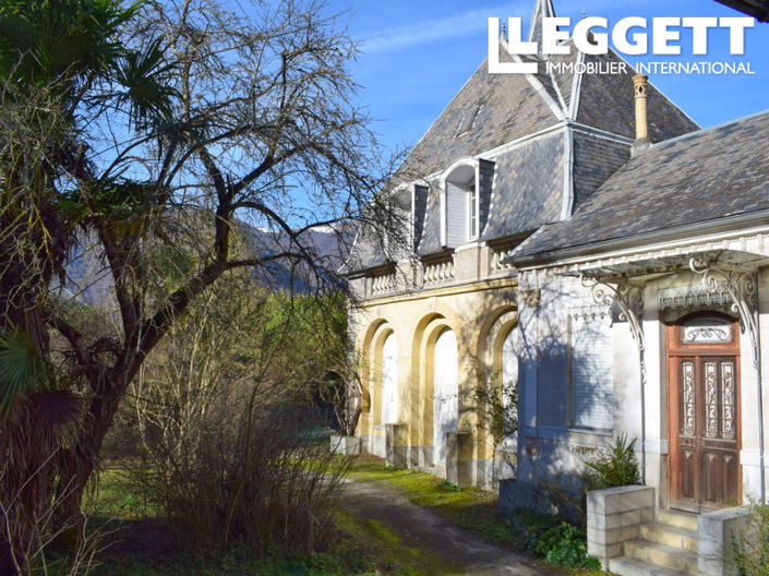 Image No.3-10 Bed Chateaux for sale