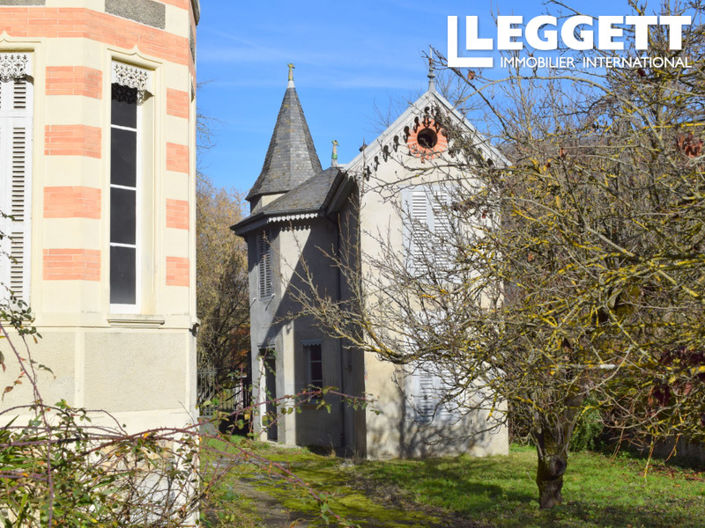 Image No.4-10 Bed Chateaux for sale