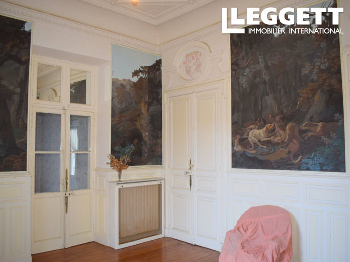 Image No.5-10 Bed Chateaux for sale