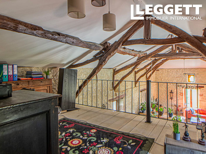 Image No.7-4 Bed House for sale