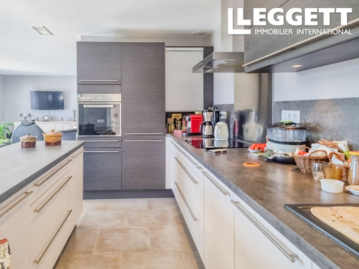 Image No.3-Maison de 4 chambres à vendre à Herault