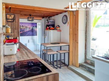 ahr0chm6ly9jzg4uagvzdglhlmltbw8vaw1hz2uvvevom