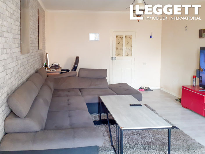 Image No.8-3 Bed House for sale