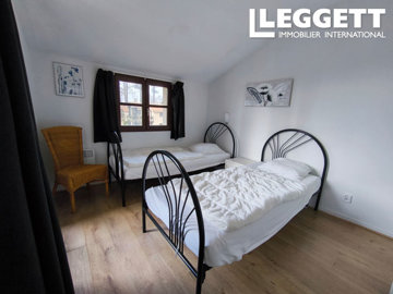 ahr0chm6ly9jzg4uagvzdglhlmltbw8vaw1hz2uvvevom