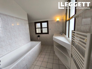 ahr0chm6ly9jzg4uagvzdglhlmltbw8vaw1hz2uvvevom