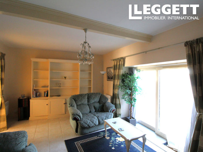 Image No.6-3 Bed House for sale