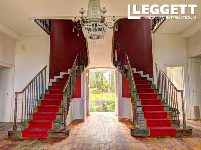 Image No.4-8 Bed Chateaux for sale