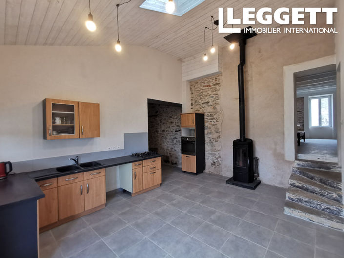 Image No.4-4 Bed House for sale