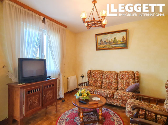 Image No.4-5 Bed House for sale