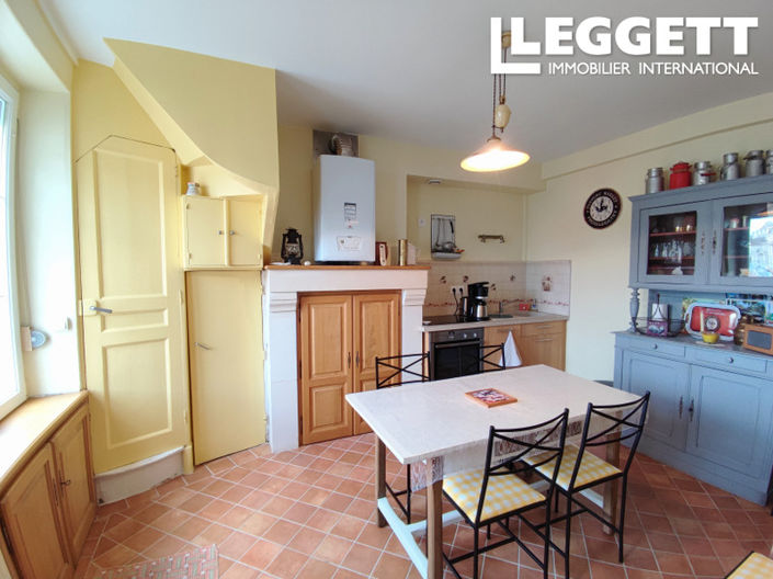 Image No.6-4 Bed House for sale