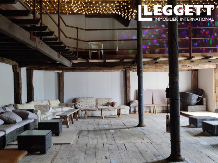 Image No.8-2 Bed Chateaux for sale