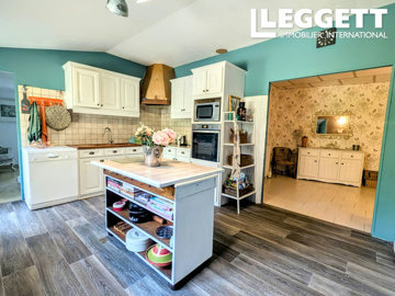 ahr0chm6ly9jzg4uagvzdglhlmltbw8vaw1hz2uvvevom