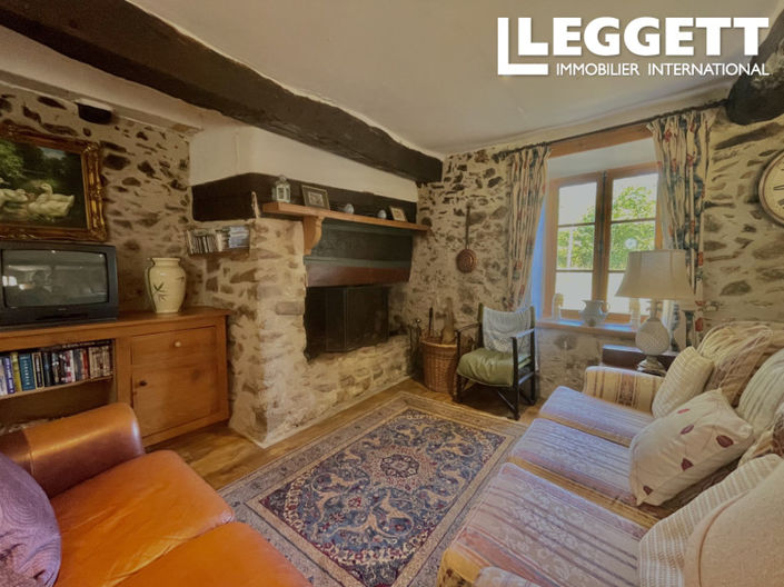 Image No.2-5 Bed House for sale