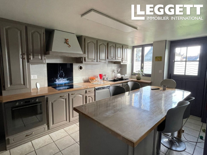 Image No.6-3 Bed House for sale