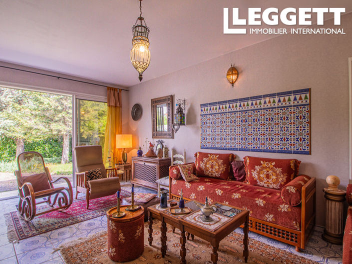 Image No.7-5 Bed House for sale