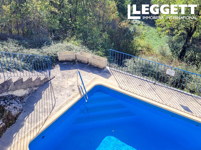 Image No.10-5 Bed House for sale