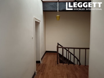 ahr0chm6ly9jzg4uagvzdglhlmltbw8vaw1hz2uvvevom