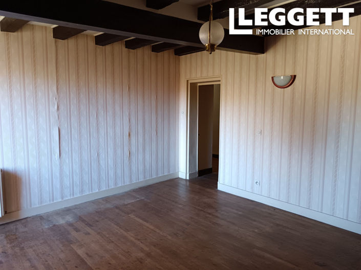 Image No.9-5 Bed House for sale