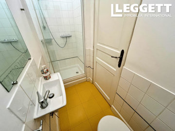 ahr0chm6ly9jzg4uagvzdglhlmltbw8vaw1hz2uvvevom