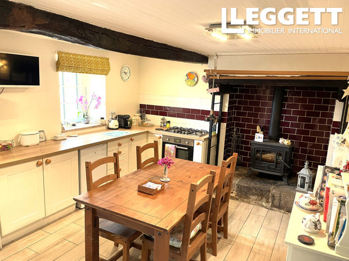 Image No.3-9 Bed House for sale