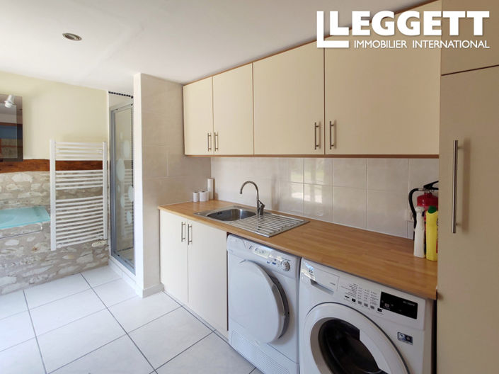 Image No.9-3 Bed House for sale