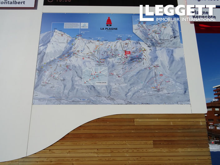 Image No.7-Commercial for sale