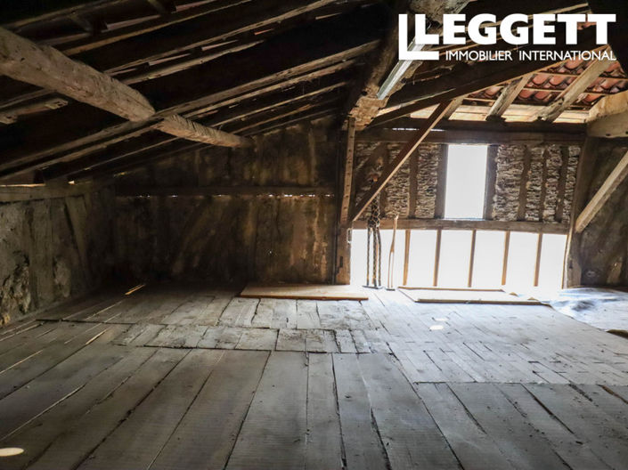 Image No.5-House for sale