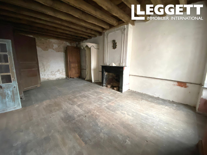 Image No.8-2 Bed House for sale