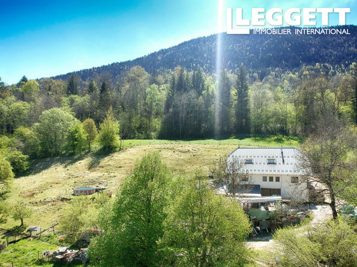 Image No.2-5 Bed House for sale