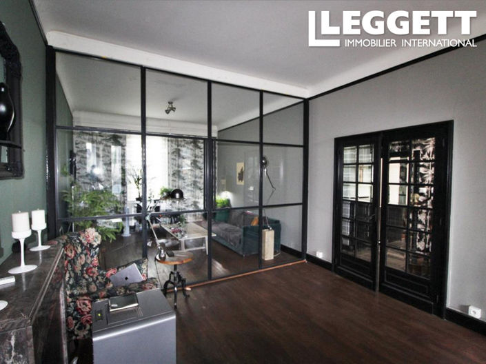 Image No.2-4 Bed House for sale