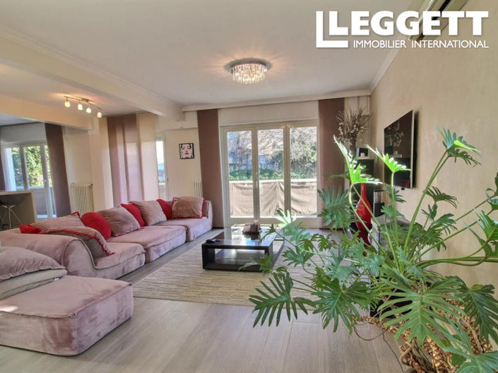 Image No.3-5 Bed House for sale